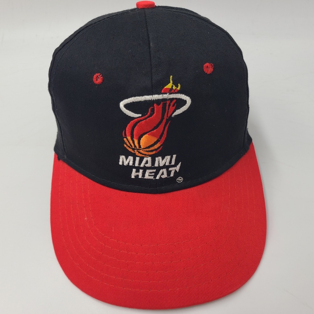 Vintage Youth Miami Heat Hat Snapback UII Black Red NBA Basketball 90s Logo Boys